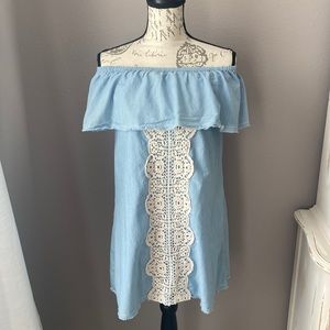 Women’s chambray off the shoulder dress, size XS